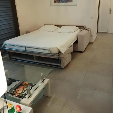 Apartmán Joli Entre Menton Et Monaco *